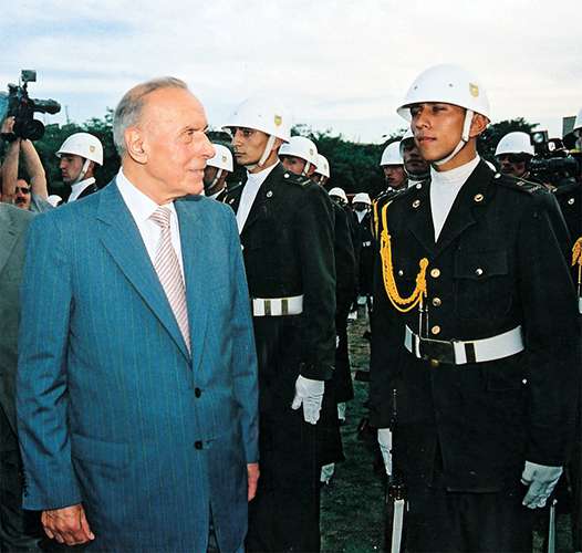 Peşəkar kadr hazırlığı